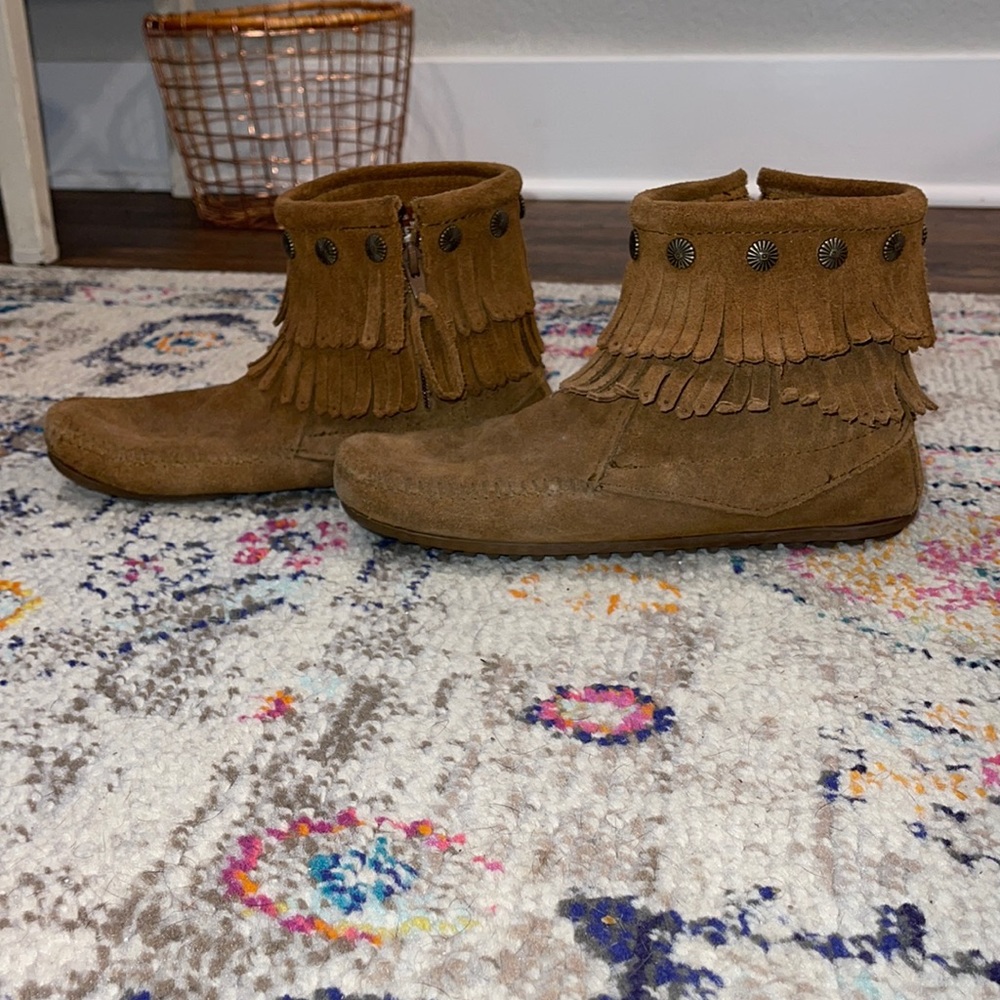 Minnetonka fringe booties